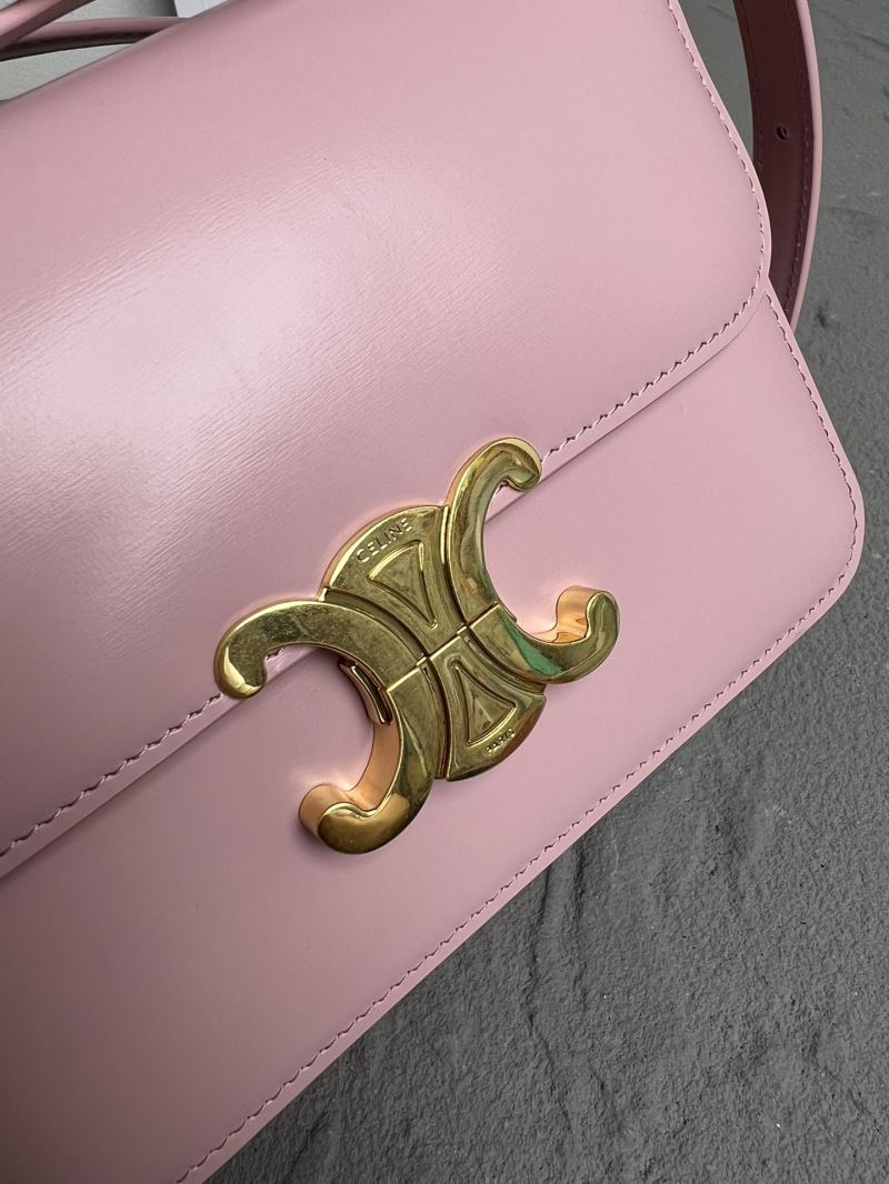 Ce1i*e triomphe bags